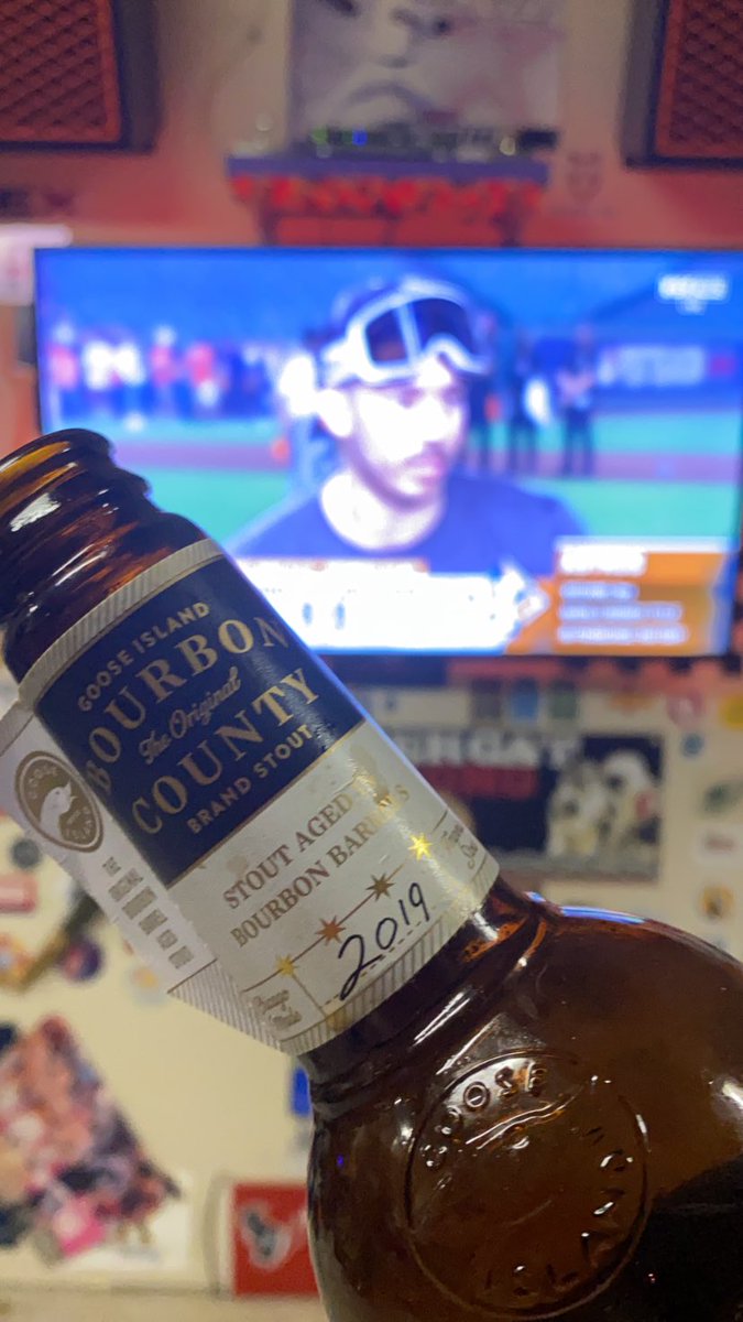 MattVeserra's tweet photo. For both of my loves @GooseIsland @astros https://t.co/b6ZRqEP5tu