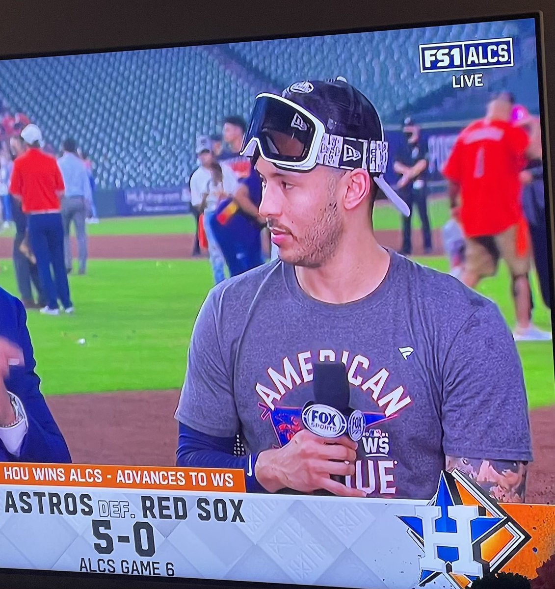 StroNationFrust's tweet photo. Win or lose, I guarantee we never see this man wearing his agent’s hat #PayTheMan #ForTheH https://t.co/aJTObszunk