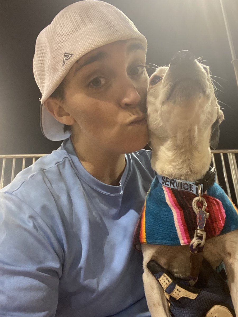 SpunkySams's tweet photo. Resuming our softball 🥎 career today #rethinkingpriorities #doubletrouble https://t.co/tlwd06mlTF