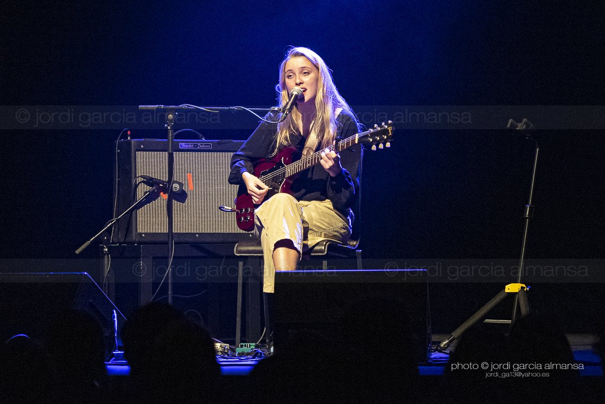 JordiGarciaA's tweet photo. Concierto de Maria Hein en la sala @BARTSbcn dentro del @guitfestbcn @SINGULARseries #guitarbcn2021 22-10-2021 @theprojectbcn @EstrellaDammCat @EstrellaDammEs

 #concert #music #live 
📷: @JordiGarciaA https://t.co/2EnMguy3mh