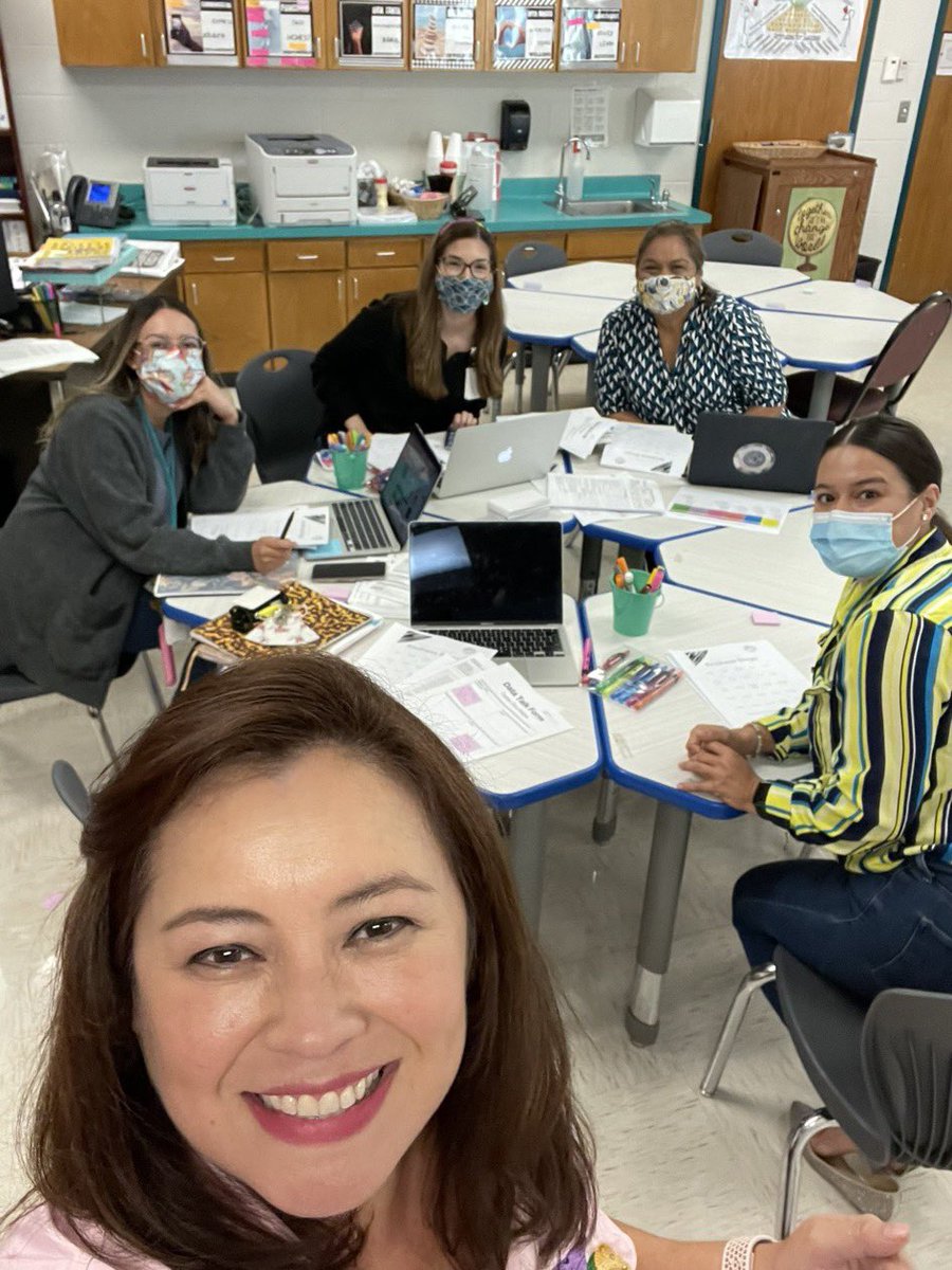 Praised dedication and listened to their wonderful class stories involving inquiry learning during our IB PYP PLC.  #HCISDbekind #mightyeagles