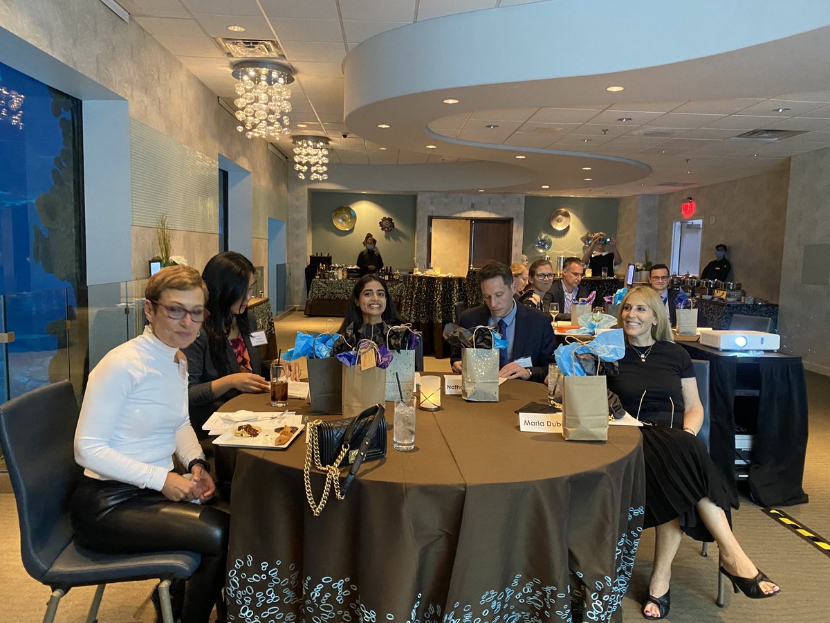 UmaMahadevanIBD's tweet photo. #IBDEXCEED fellows mentoring kicked off by @IBDMD @MLongMD @ibddocmaria https://t.co/lfh8uyRn15