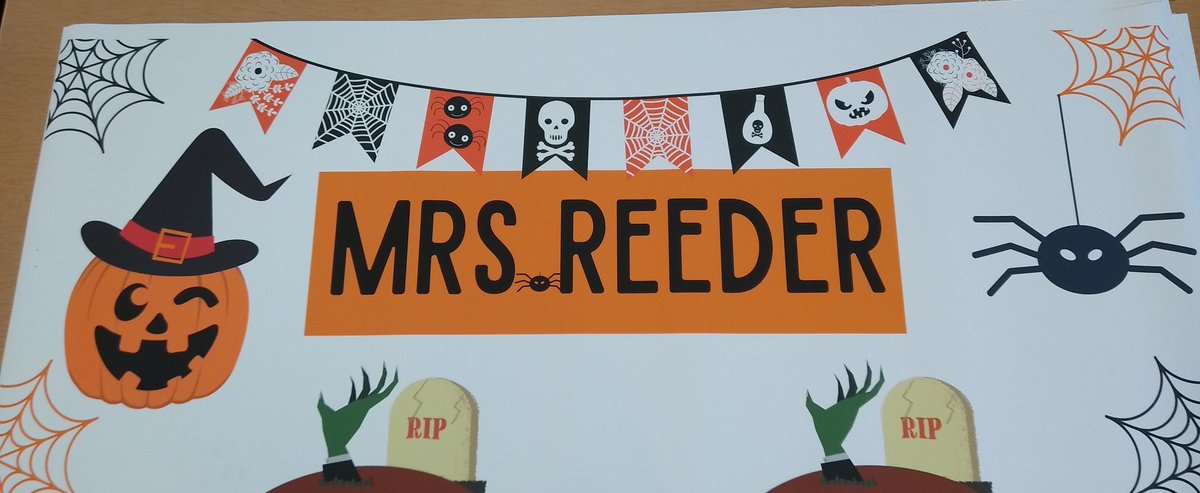 ssdesignc's tweet photo. So happy to be back after 18 months away. We are up &amp; running again. Our first project of the year, designing banners for our school's annual Halloween Parade. Check out yours @MissReeder123 &amp; @taradelucia
#socialentrepreneurship #studentbusiness 
#STSWarriors 
More to follow... https://t.co/o5GakZF8z5