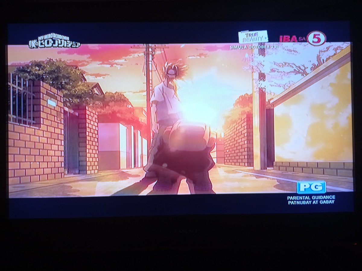 PaoloHakushaku's tweet photo. The premier of #MyHeroAcademia on TV5 Philippines turned out wonderful! 8AM Saturdays and Sundays will be fantastic #TodoMaxWeekend #TodoMaxKids #IBASa5 @TV5manila https://t.co/OuxwlfR5iL