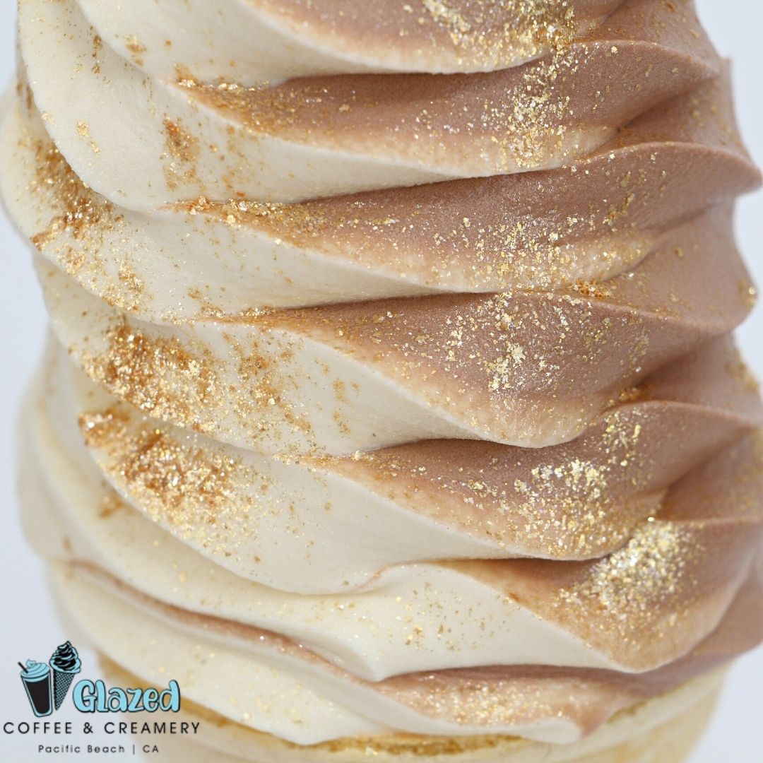 glazedpb's tweet photo. If you like soft-serve ice cream and unique toppings, then you'll love Glazed PB! We have multiple soft-serve options, as well as affogato. We also have an array of glaze flavors and toppings to choose from. 🍦☀️🌊 Visit our website at https://t.co/8EpM2HgNKb. https://t.co/LbbDcE3VDC