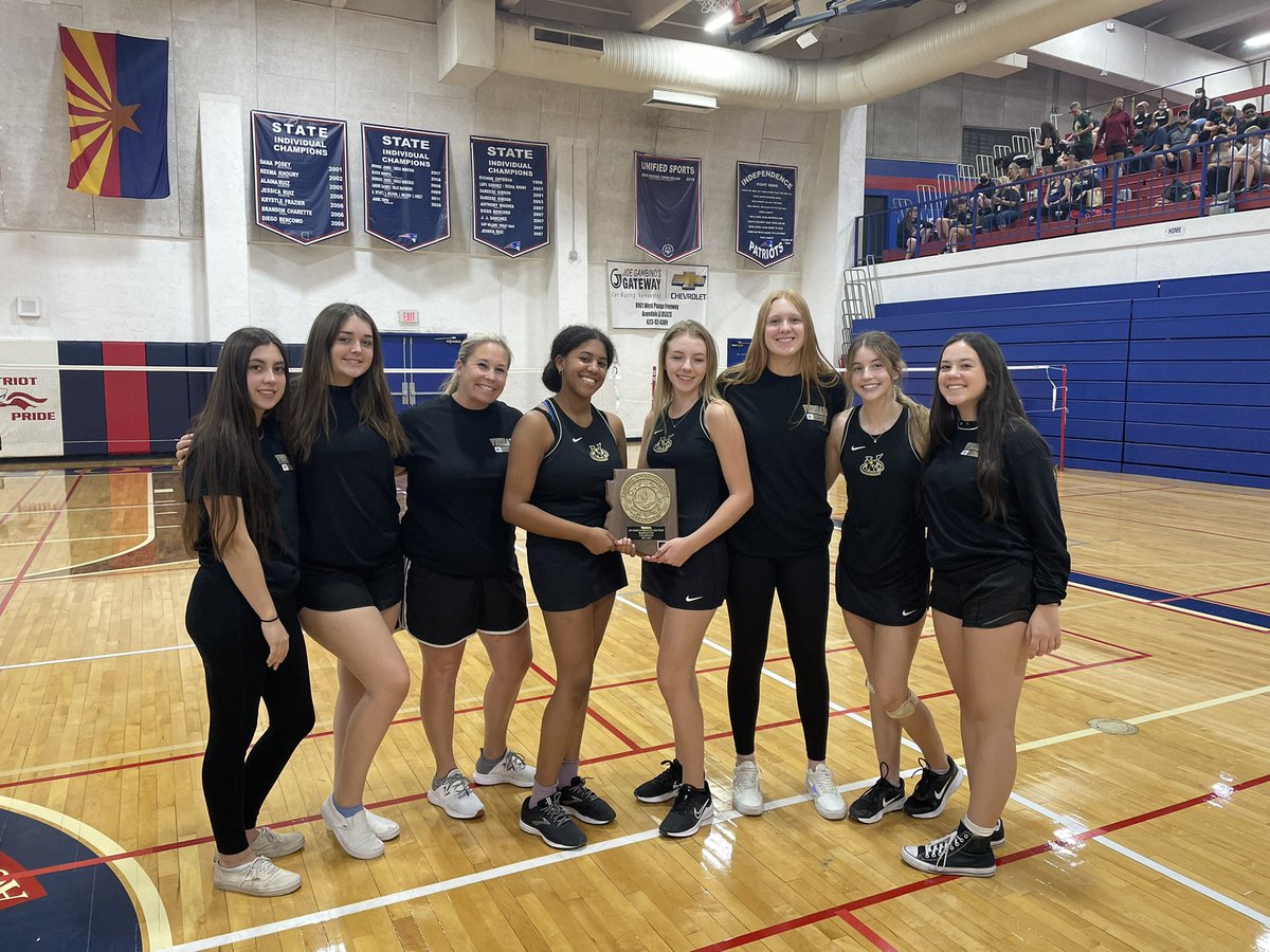 cwaddingVHS's tweet image. Section champs!!! 🏸🐍