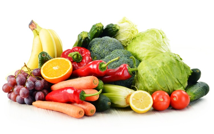 drsamsharif's tweet photo. Promote #fitness by eating fresh fruits and vegetables. That is where you will get your vitamins, minerals, &amp; nutrients your body needs. #wellness https://t.co/eAKtanZlPY