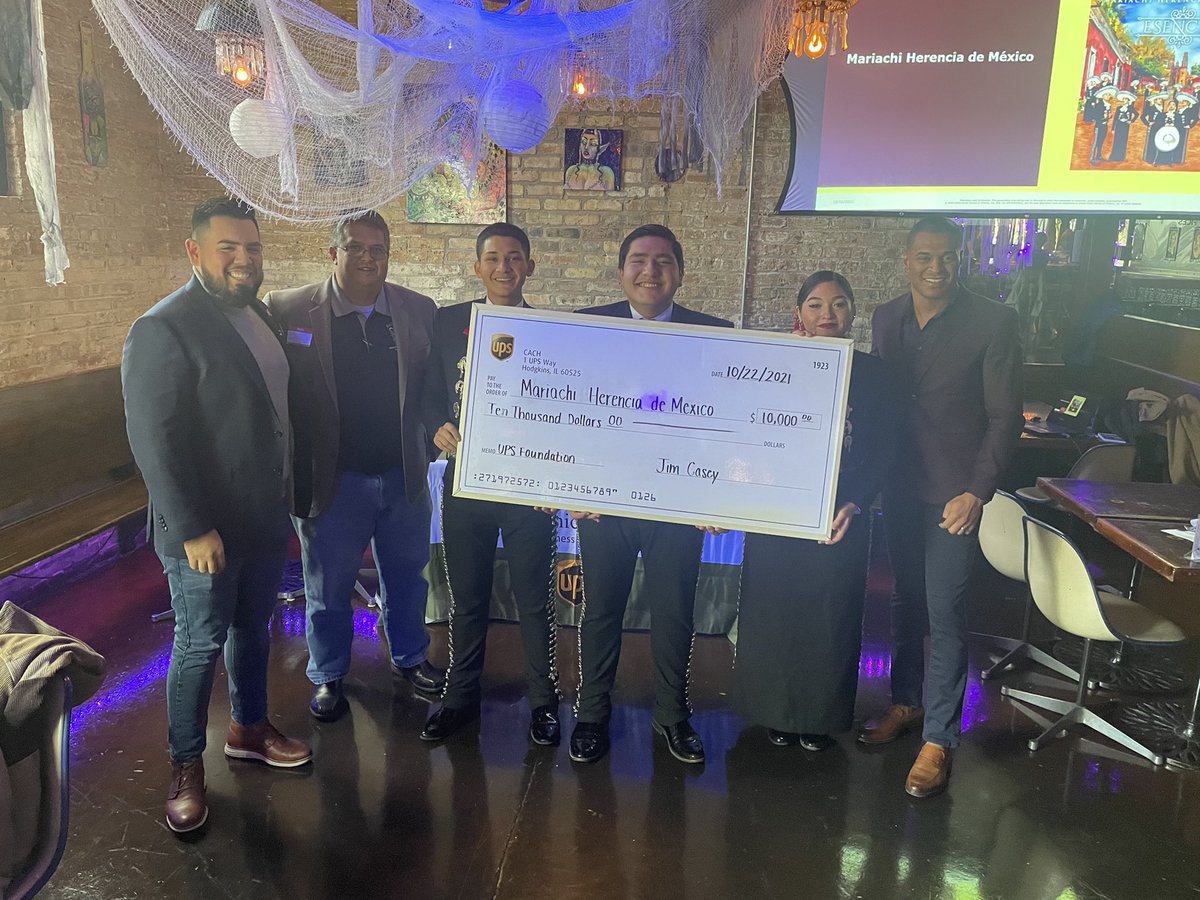 Que viva el Mariachi!  We love supporting local organizations and appreciate what @MariachiHerMex does for the community and can’t wait to see them on 10/30! <a href="/lalejandro1983/">Luis Cardenas</a> <a href="/CraigW9880/">Craig Williams</a> <a href="/chelsea224/">Chelsea Allison</a> <a href="/CP_UPSers/">Central Plains</a> <a href="/Dmaxfield23/">Don Maxfield</a> <a href="/UPS/">UPS</a> <a href="/CarlosRHuezo/">Carlos Huezo</a>