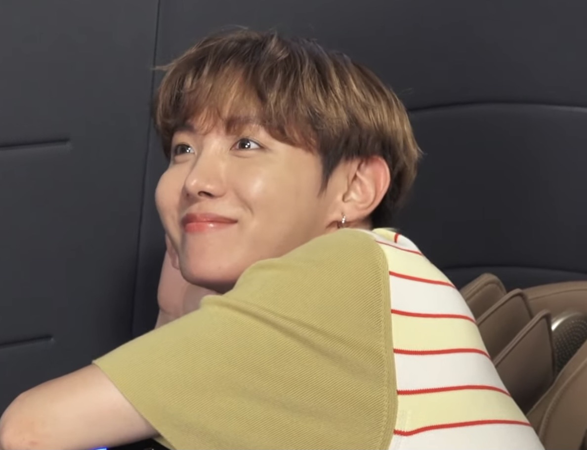 hourly j-hope tweet media