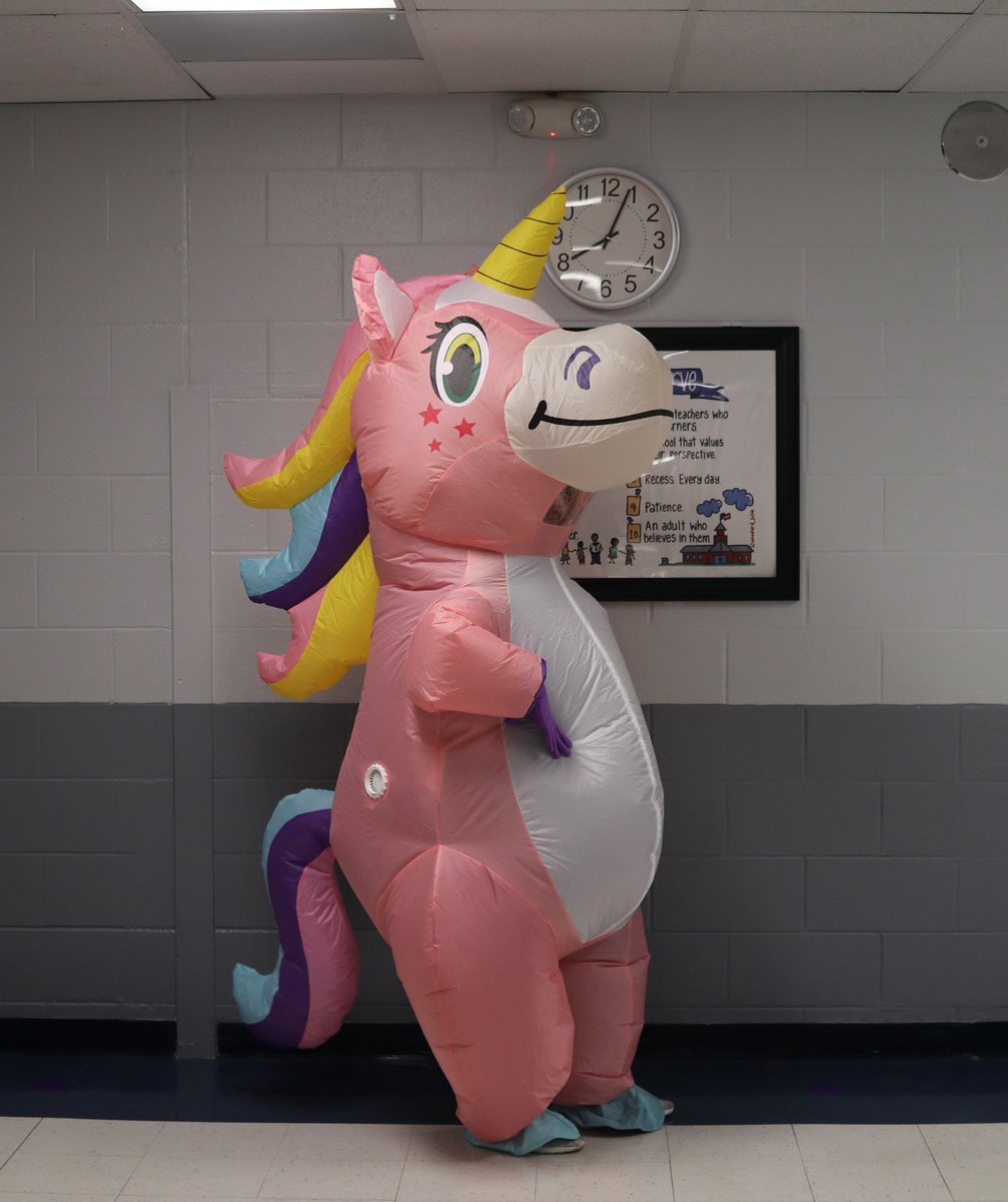 RaymoreTigers's tweet photo. Mrs. Miller had a lot of fun dressing up as a unicorn to celebrate our RE students making our PTA BoosterThon goal! Thank you again to our RE families for supporting our PTA fundraiser! 🎉#raypec #REstudentsrock https://t.co/IEMEUgLnOG