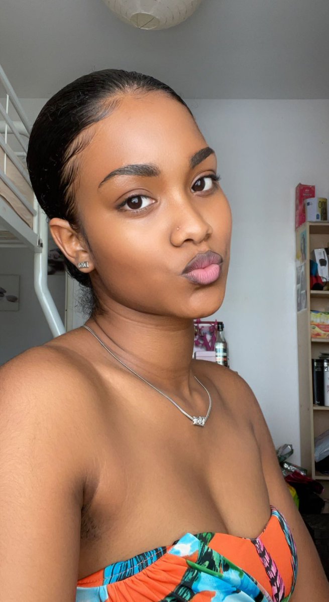 30emmaa's tweet image. Aujourd'hui j'étais pas mal, du coup: