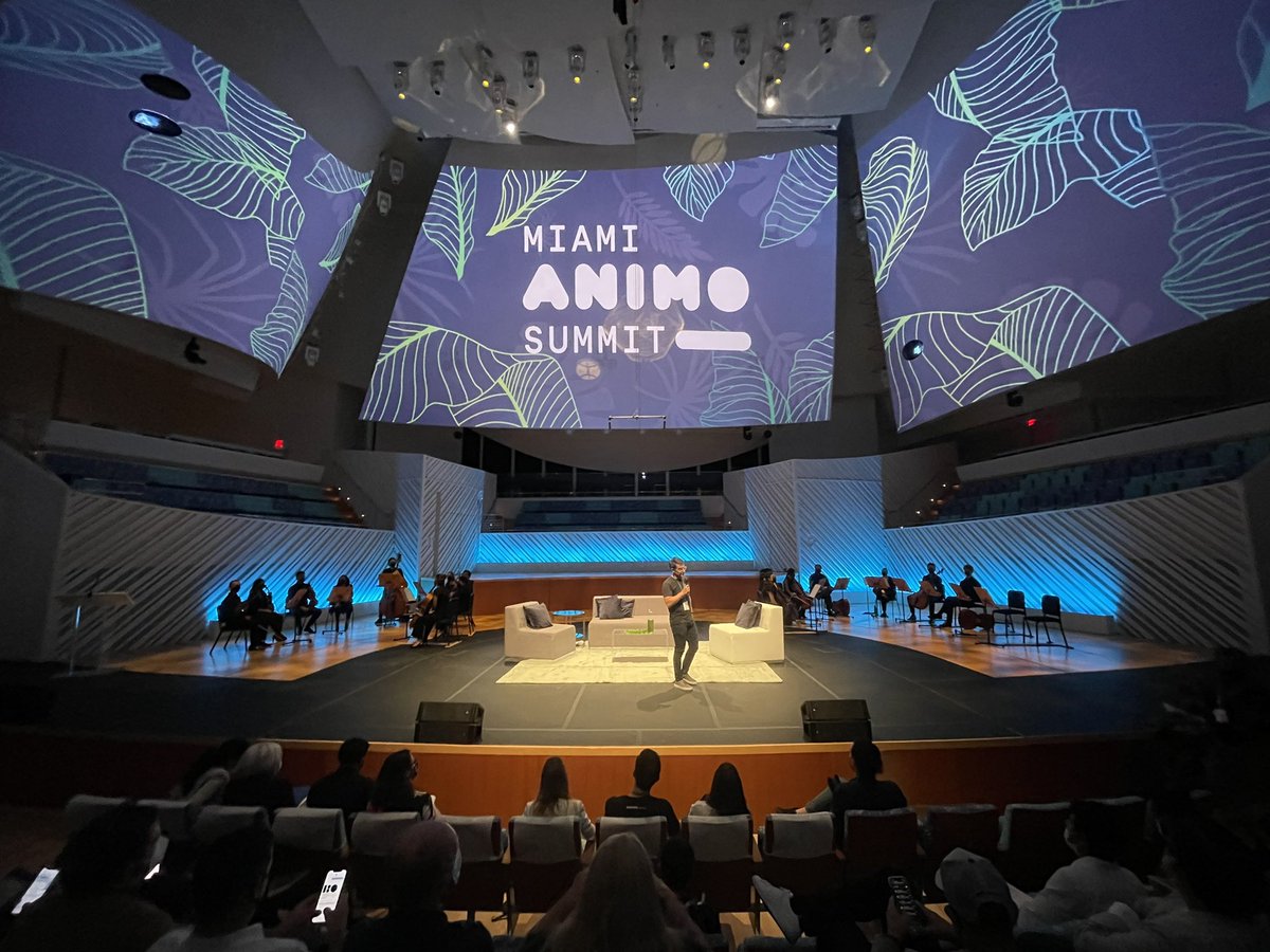 Great Summit <a href="/nicberardi/">Nico Berardi⚡</a> <a href="/ANIMOvc/">ANIMO Ventures</a> !!! Miami is def on the map
#MiamiTech 
Was amazing to see so many friends together post-plague