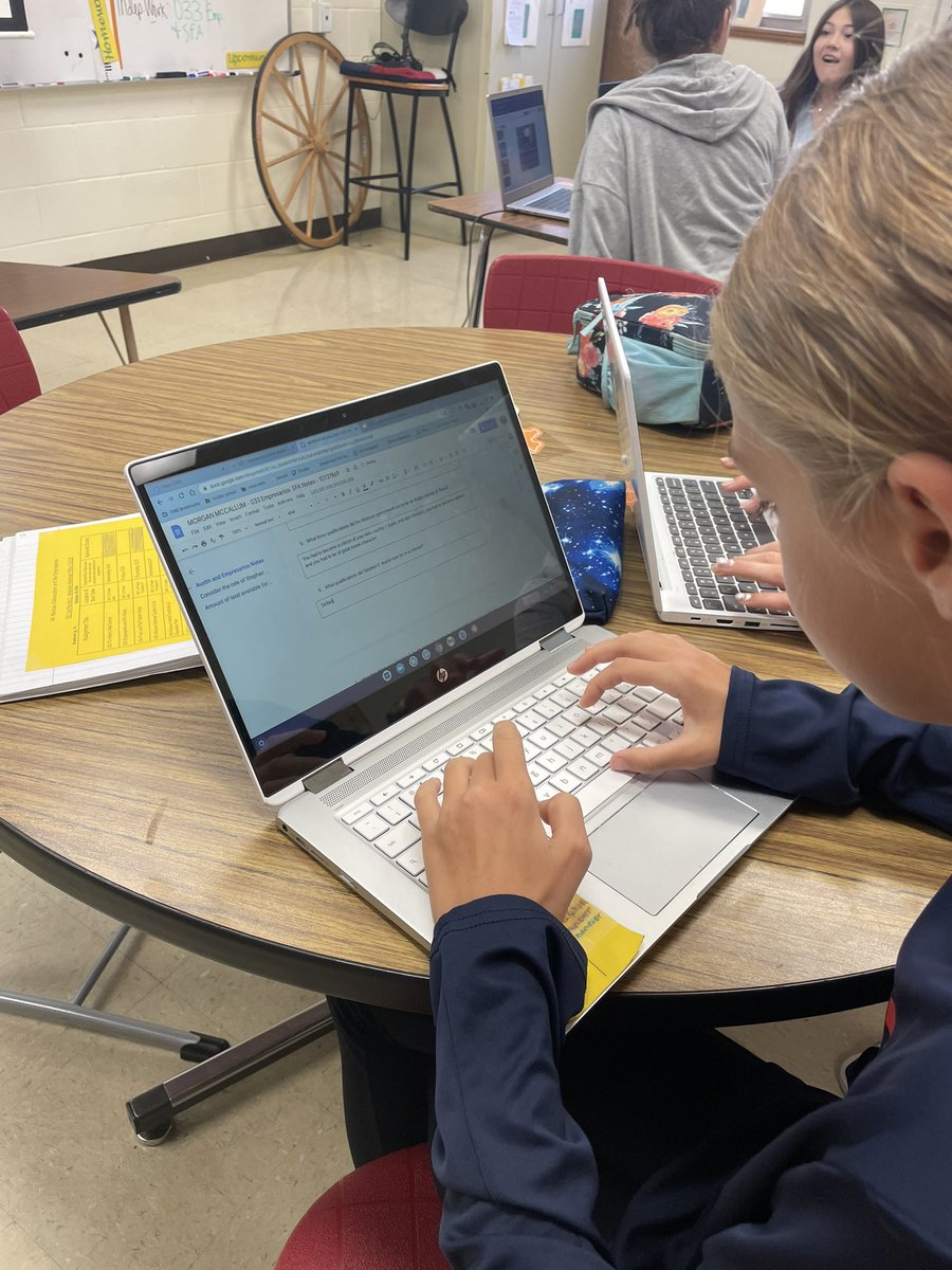 Melissa Ivicic tweet media