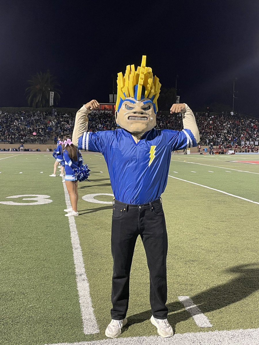 vcspreps's tweet photo. The Flashman is #rivalryready
@fhsflashesfb https://t.co/BF6awivqbJ