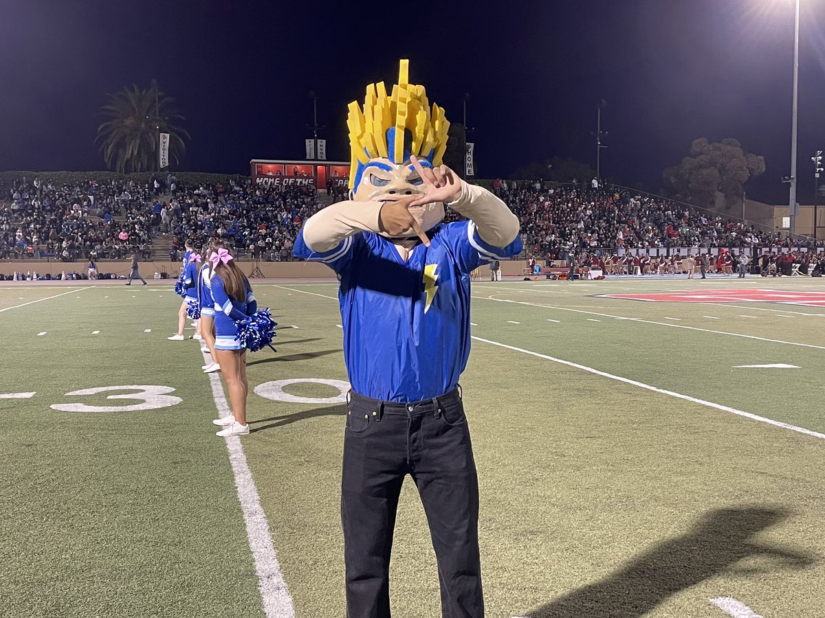 vcspreps's tweet photo. The Flashman is #rivalryready
@fhsflashesfb https://t.co/BF6awivqbJ