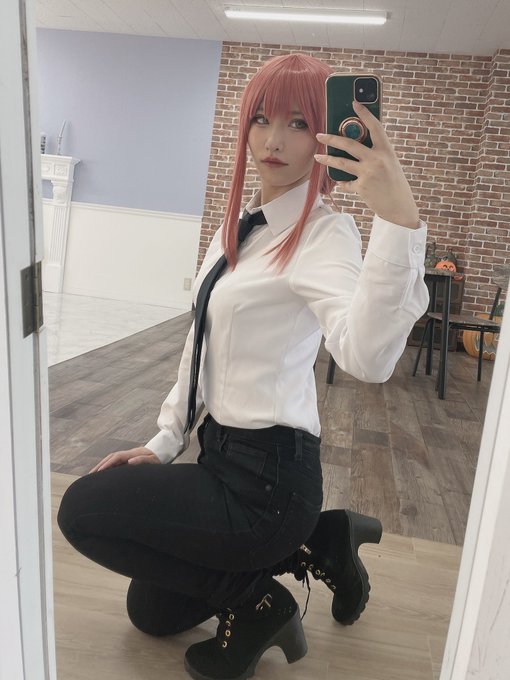 Twitterのコスプレ画像2