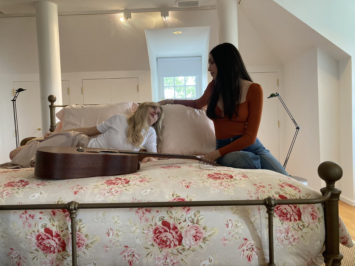 My girls 💗 I love my Emmy and my Savi wellllllll