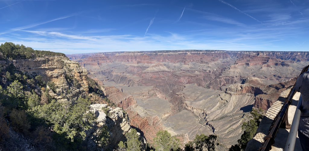 texasbedegrew's tweet photo. Got to cross going to the Grand Canyon off the bucket list🏞✔️ https://t.co/MrGBtZJJlh