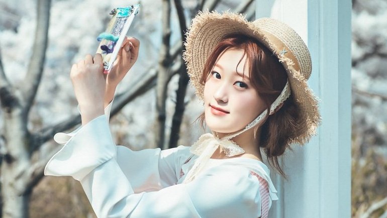 a year ago since this collaboration of choerry and a flow was released entitled “you”! 💜