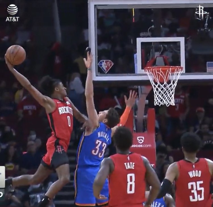 Ballislife's tweet photo. JALEN GREEN 👀 https://t.co/wwLp0mkN47