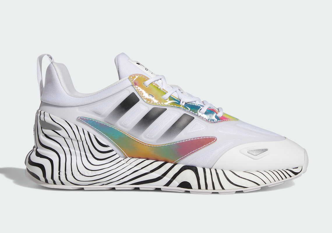 Myluck01's tweet photo. adidas ZX 2K Boost 2.0 "Pat Mahomes"
Release Date: Oct 23rd, 2021 (Saturday)
Color: Cloud White / Core Black / Silver Metallic
Mens: $160
Style Code: GV8280
https://t.co/VA5kmDHPnA https://t.co/74hZctuZTP