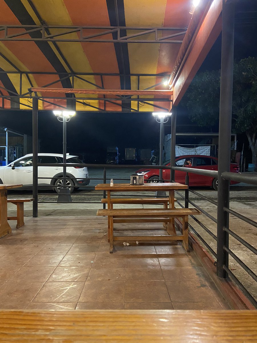 Penagos05's tweet photo. POV: sales de un peda en Tux https://t.co/2d7phB2ZIN