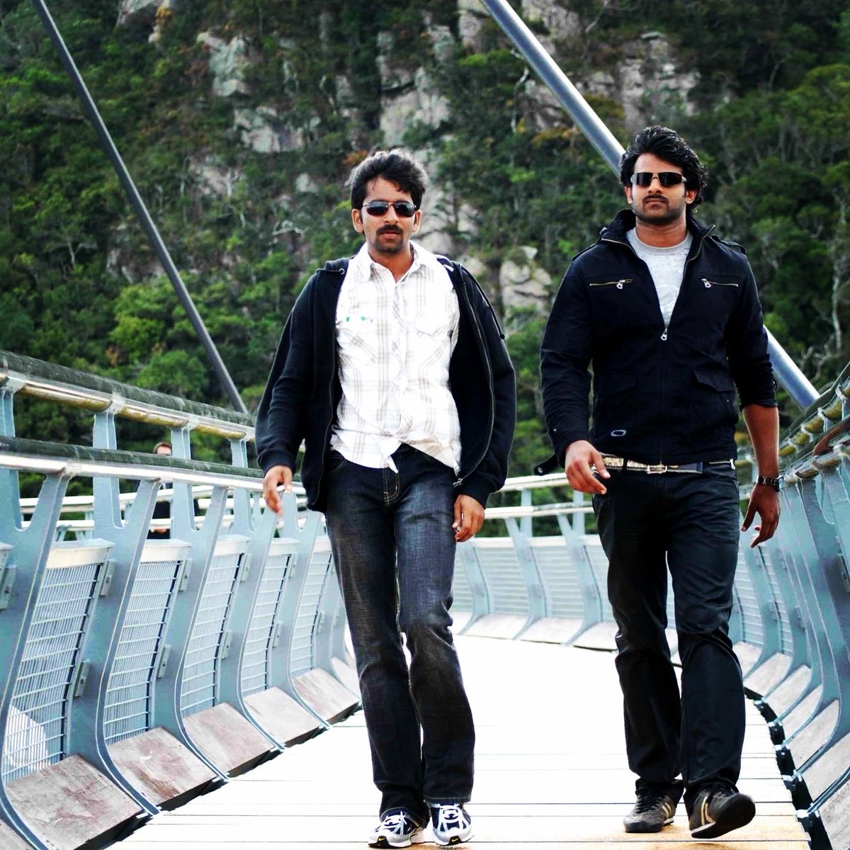 megopichand's tweet photo. Wishing you a very happy birthday to our dearest Darling..Rebel ⭐️ Prabhas garu ..have a blockbuster year ahead ❤️🤗🤗

#HappyBirthdayPrabhas https://t.co/1u7YsKpsHJ