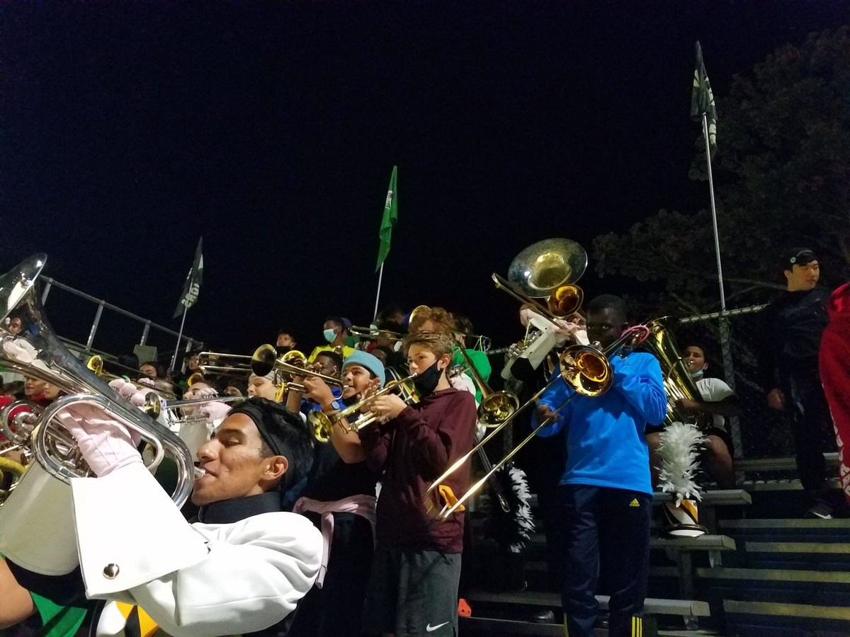 GunstonBands's tweet photo. Scenes from Wakefield's middle school band night! https://t.co/AyvUOZlgFS