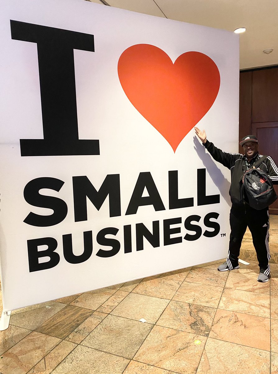 SayWord_apparel's tweet photo. @SmallBizExpos Say word Apparel NYC had a great time at the small Business Expo today and got some good advice and information‼️ https://t.co/wO8dLkqz4d