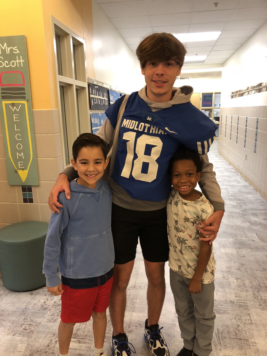 daniellssquad's tweet photo. We love our football reader, Colin!! Tonight is homecoming and this morning he was easy to celebrate! So proud of this guy! Go @MidloPanthers! Go Colin! Go Big Blue! 🐾 💙 https://t.co/6T1KrqLp6a