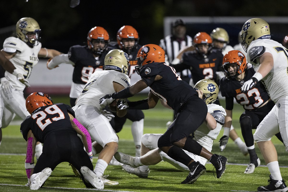LeonHalip's tweet photo. The word of the week during football practice MUST HAVE BEEN "Gang Tackle" . . Rice defeated Country Day 24-7. https://t.co/V0D8ErzfPl