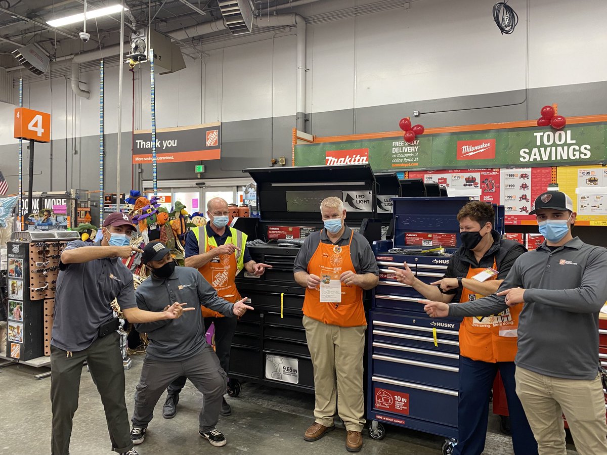 MAPM Jerry being recognized for his leadership, store partnership and AP performance.
Thanks for all u do