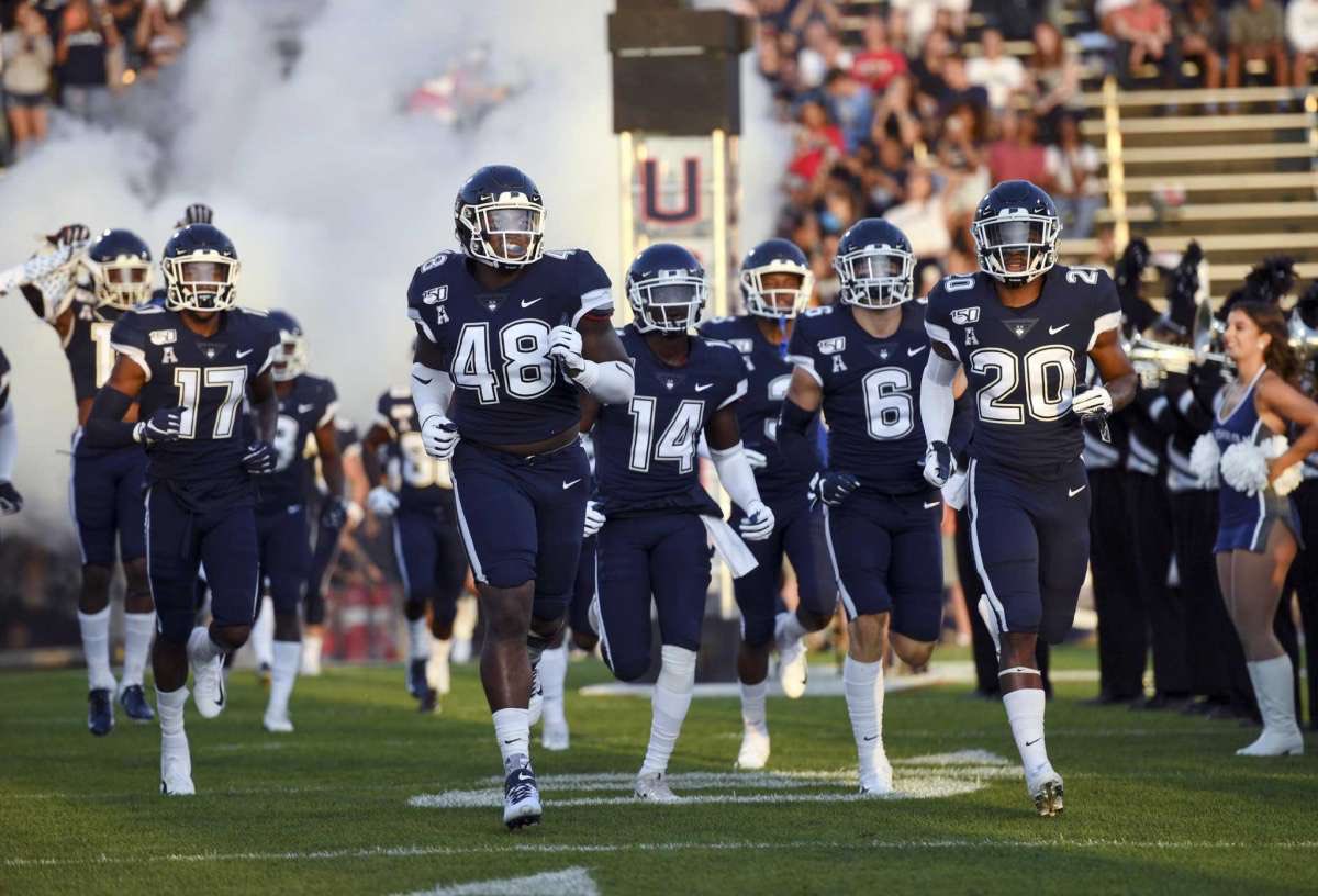 TankSamson's tweet photo. @theAdrianRey @rellahcsedaw @matthewbarlow__ @ReedEHanson @DallasPonyUp @diego08929367 @seancottle27 @Power6Podcast #GoHuskies

#GoTerps https://t.co/mgWfuX7TTI