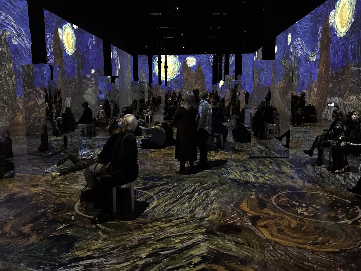 lightlings2021's tweet photo. @vangoghcle @VanGoghExp Great experience #vangogh #vangoghexp #vangoghexperience https://t.co/Rxhm6piJAH