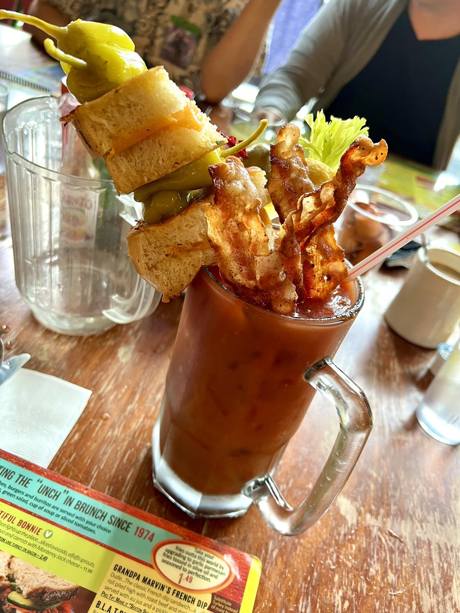 balefirebex's tweet photo. My “breakfast”. https://t.co/fItulqOJtg