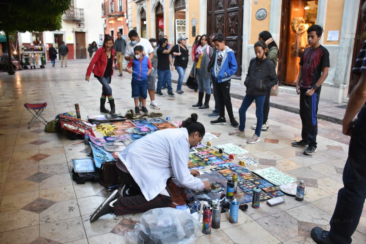 SoldeIrapuato's tweet photo. #FIC49 | Continúa la magia en #GuanajuatoCapital con el #FestivalInternacionalCervantino 🎉
📸 Fotos: Marco Bedolla | El Sol de Irapuato
#Cervantino #FestivalIntenacinalCervantino #Turismo #GuanajuatoCapital https://t.co/hS3qZNehCL