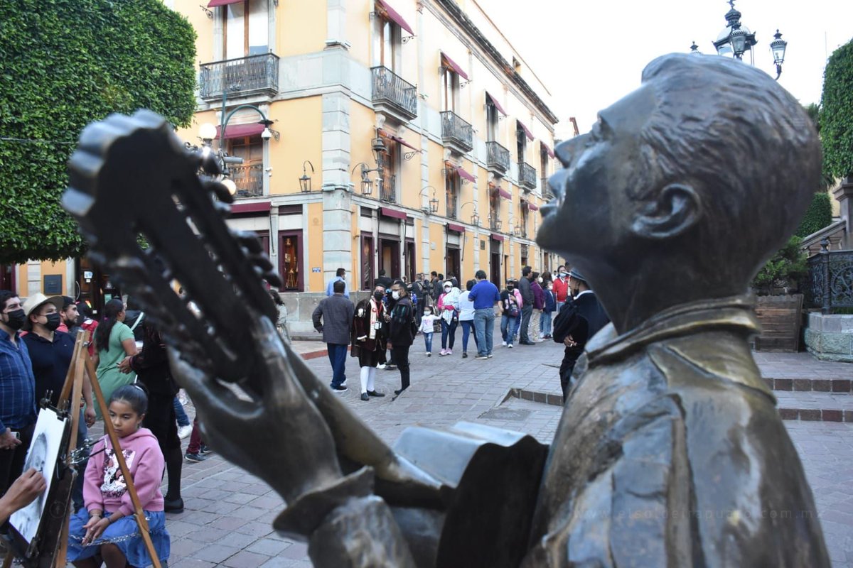 SoldeSalamanca's tweet photo. #FIC49 | Continúa la magia en #GuanajuatoCapital con el #FestivalInternacionalCervantino 🎉
📸 Fotos: Marco Bedolla | El Sol de Irapuato
#Cervantino #FestivalIntenacinalCervantino #Turismo #GuanajuatoCapital https://t.co/y05X9Ce1jk