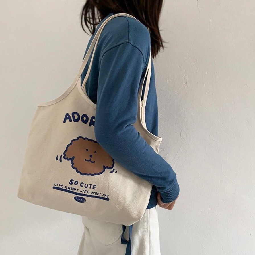 y0ltts's tweet photo. guysss i found a cutest bag!! https://t.co/ekwqxH6SIU