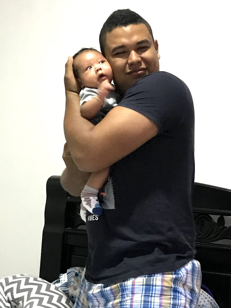 s_lopem's tweet photo. Dos amores diferentes que juntos me completan la vida, ambos son reales e igual de importantes, igual de grandes. 
No merezco tanto, pero los tengo y me los estoy gozando al 💯 
Gracias Dios 🙏🏽❤️ https://t.co/kHhGBlHusd