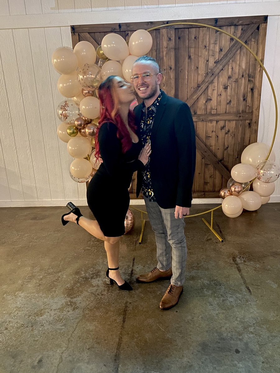 nataliecleve's tweet photo. This is my favorite dude to get dressed up with // Allyson’s surprise 18th birthday // Fun fact: the birthday girl was also our flower girl. Swipe to see. ☺️ https://t.co/DeDwyJJYy6