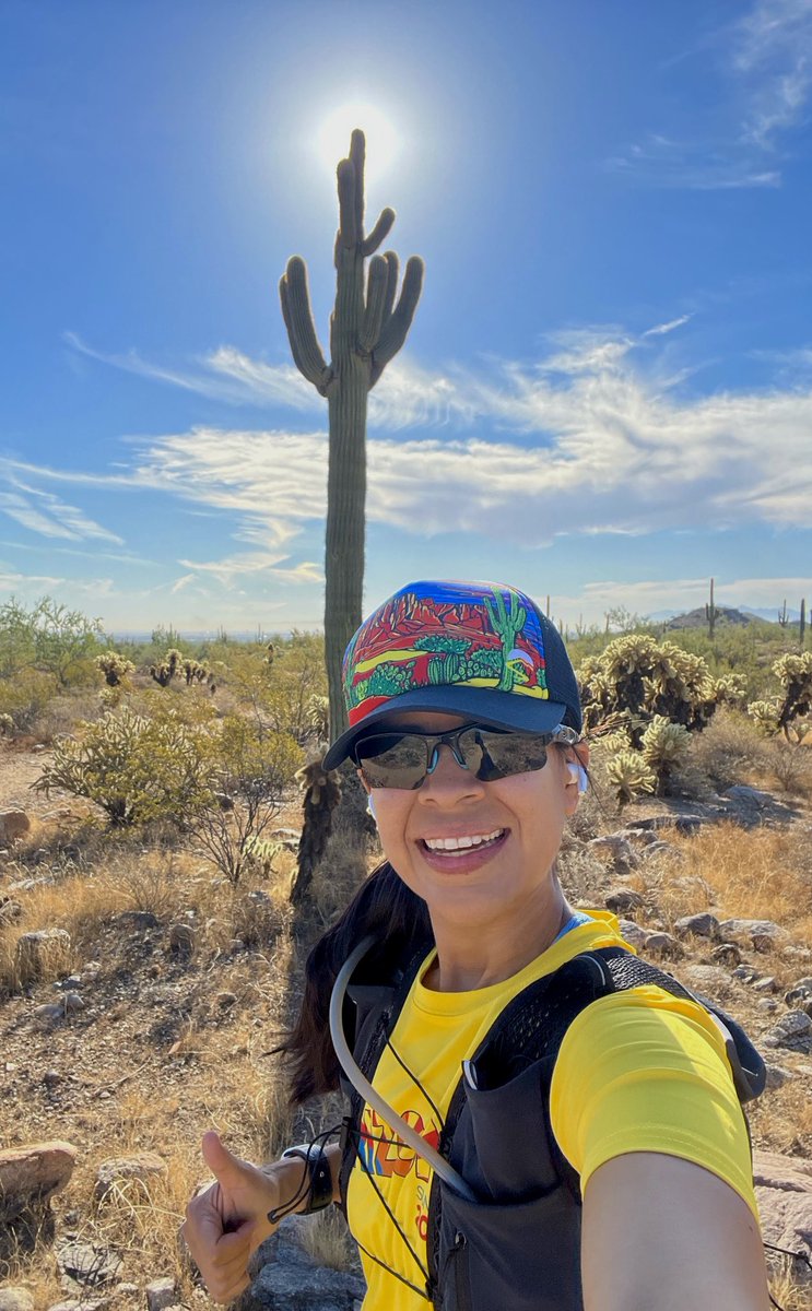 Marce_AZ's tweet photo. Happy Friday! 10 trail miles ✅ It was a beautiful morning for a trail run —and even better after seeing this gorgeous coyote on my way to the trails 😍 #LifeInAZ #Arizona #Trails #UltraTraining #ItsTheWeekend #Coyote #Desert #RunHappy #TrailRun https://t.co/KdkvfPQ8lQ
