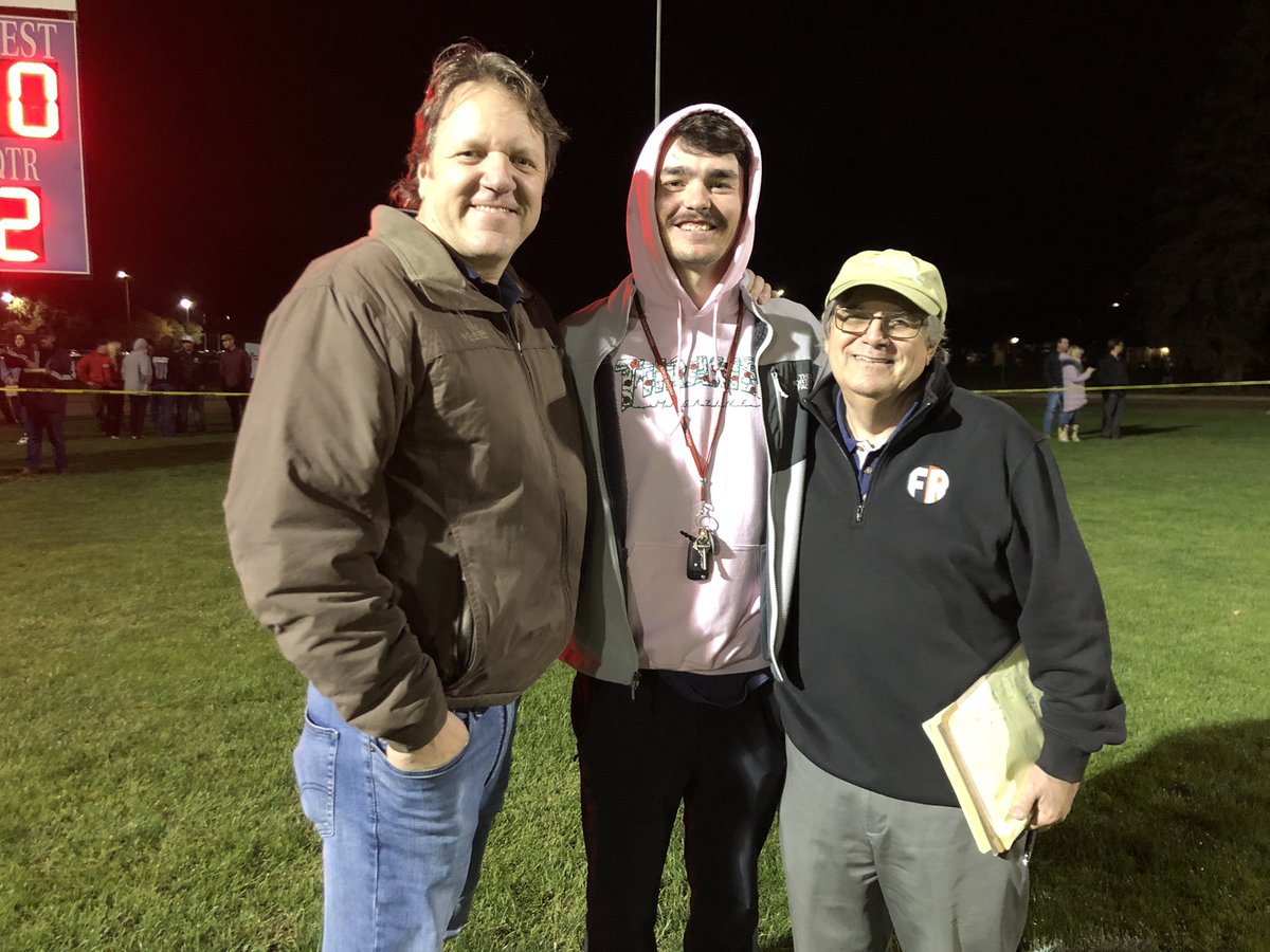 Front Row Preps tweet media