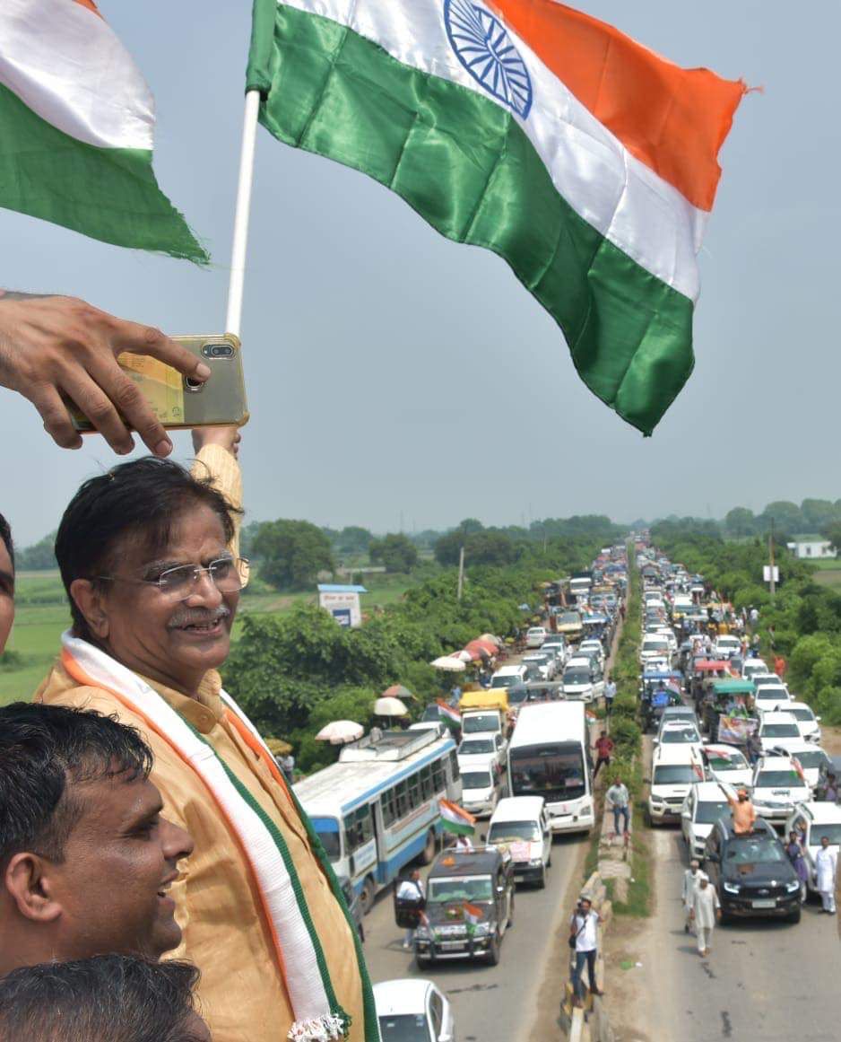 TawdeVinod's tweet photo. मेरे मित्र एवं @BJP4Haryana के ऊर्जावान प्रदेश अध्यक्ष श्री @OPDhankar जी को जन्मदिन की हार्दिक शुभकामनाएँ। 
ईश्वर से आपके स्वस्थ एवं  समृद्ध जीवन की कामना करता हूँ। https://t.co/Ag7W9YDvd0