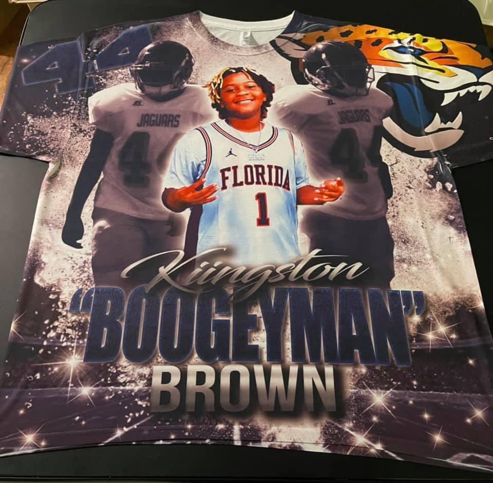 KingstonB_DTDE's tweet photo. Big Thanks Fresh Printz for the tshirts! My family loves them. 💯💪🏼 #Boogeyman #KB99 #Jags #NextUp https://t.co/VfShbKULJy