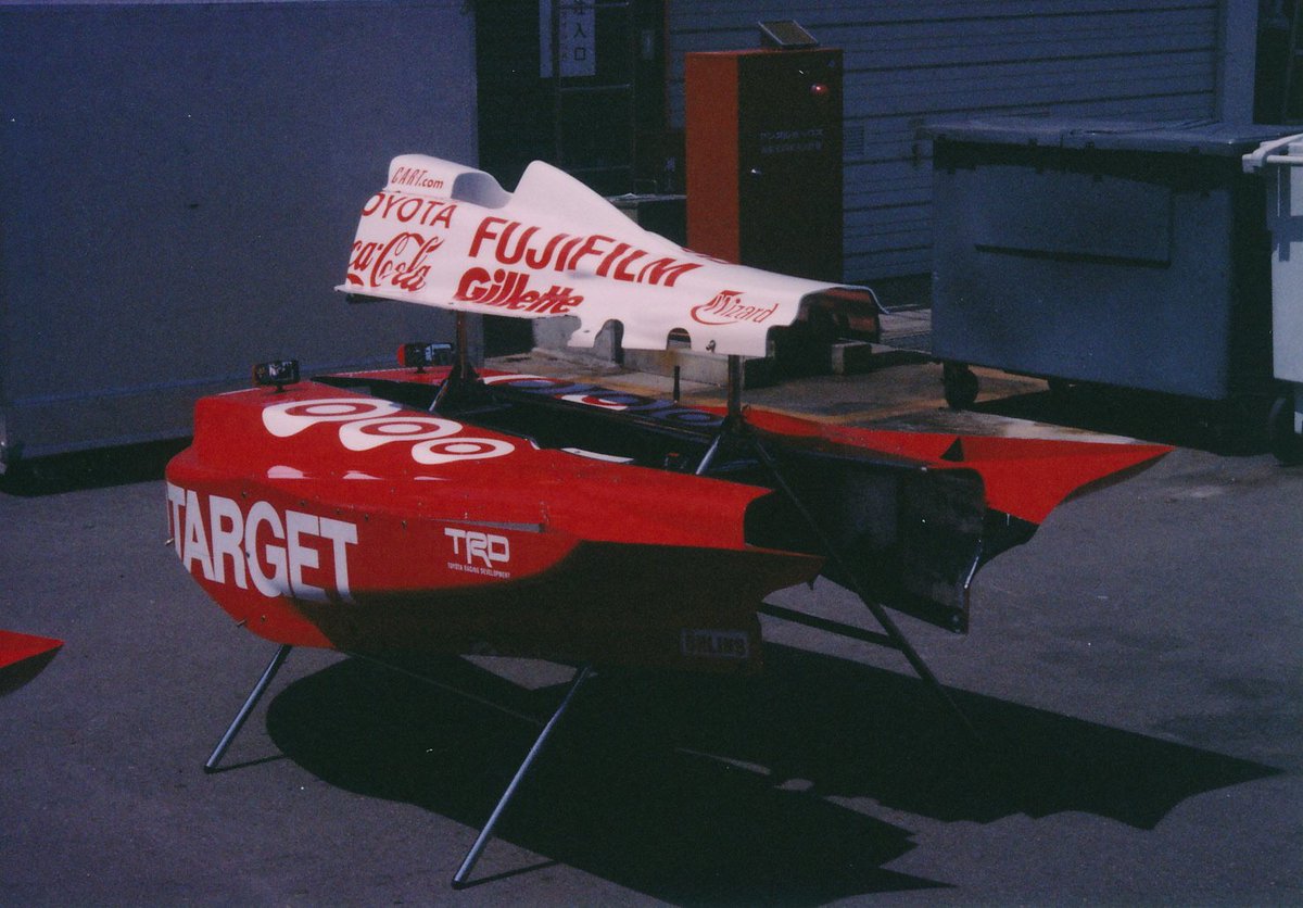 inu_tire's tweet photo. 27Apr2002
#cart #indyracing #indyjp
#twinringmotegi #ツインリンクもてぎ
#walkerracing #toranosuketakagi #高木虎之介
#targetchipganassiracing #toyota
#lolab2_00 #reynard02i
#motorsport #motorsportphotography
#モータースポーツ https://t.co/sk78wZ1ziv