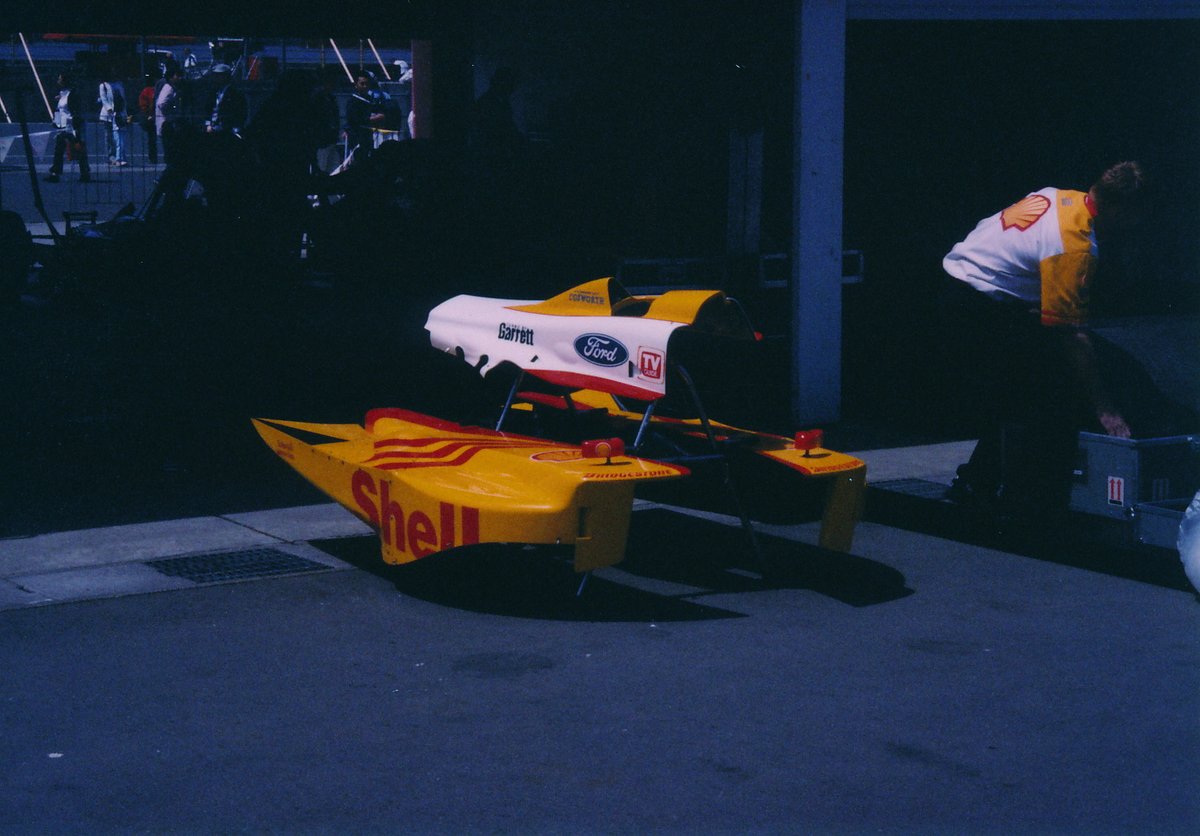 inu_tire's tweet photo. 27Apr2002
#cart #indyracing #indyjp
#twinringmotegi #ツインリンクもてぎ
#walkerracing #toranosuketakagi #高木虎之介
#targetchipganassiracing #toyota
#lolab2_00 #reynard02i
#motorsport #motorsportphotography
#モータースポーツ https://t.co/sk78wZ1ziv