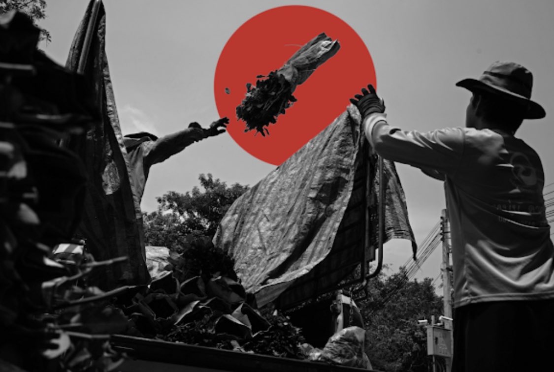 earthkrt_nft's tweet photo. 10% of profits go to human rights organizations here, helping those arrested by coup government.
—
Keep spreading the words. 🗣 Check out #WhatsHappeningInThailand 
— 
More 1/1 on

‘UTOPIA (?)´ https://t.co/ZPtMiQXCtY 🔴❤️

‘UTOPIA (?) BnW’ special https://t.co/i32HaSaN0P 🔴🖤🤍 https://t.co/tuiYRsVjcT
