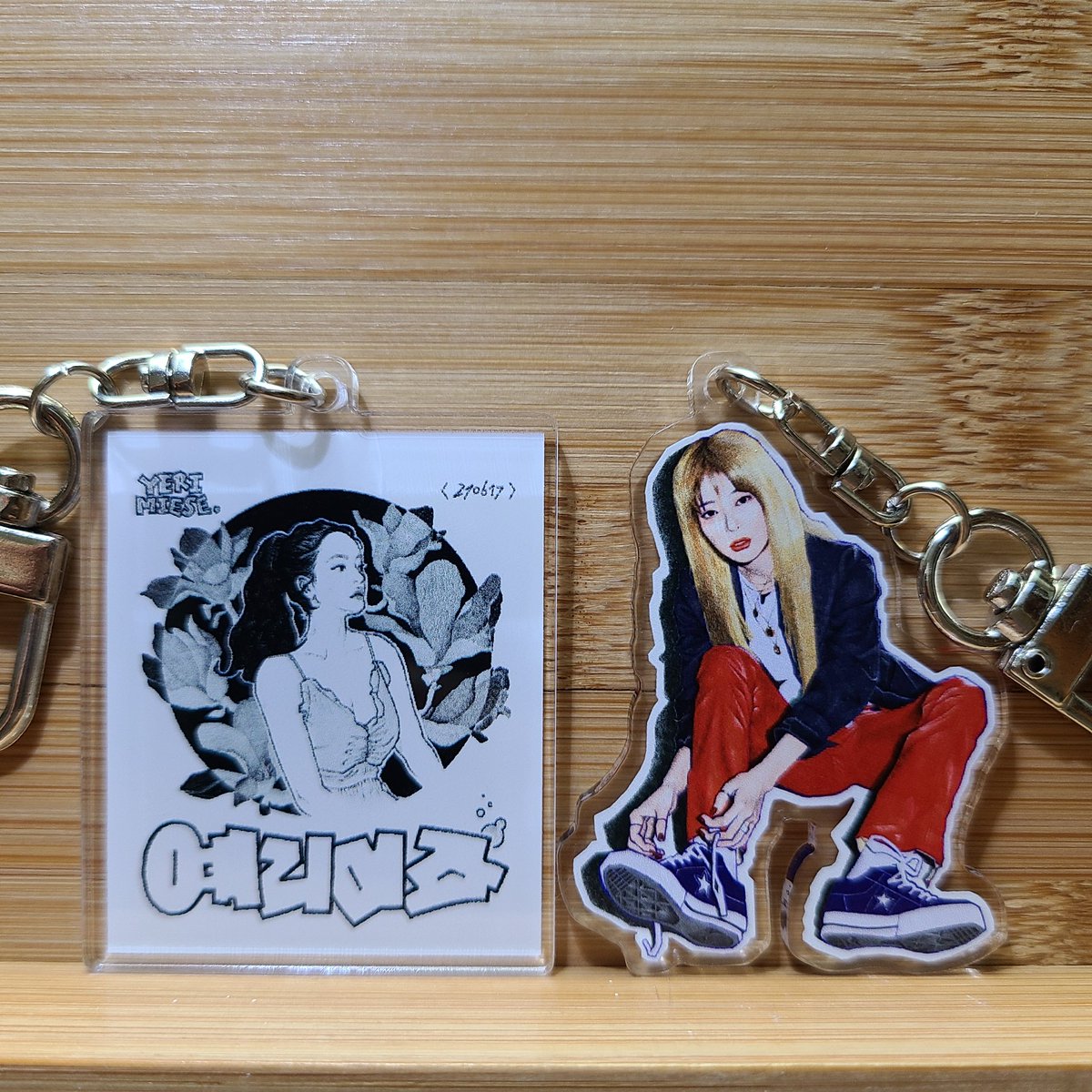 FFECTOR_E's tweet photo. #레드벨벳 #RedVelvet #슬기 #예리 #Seulgi #Yeri #스냅스 #오프린트미 #아크릴키링 #키링 https://t.co/W6fJyXP0Lm