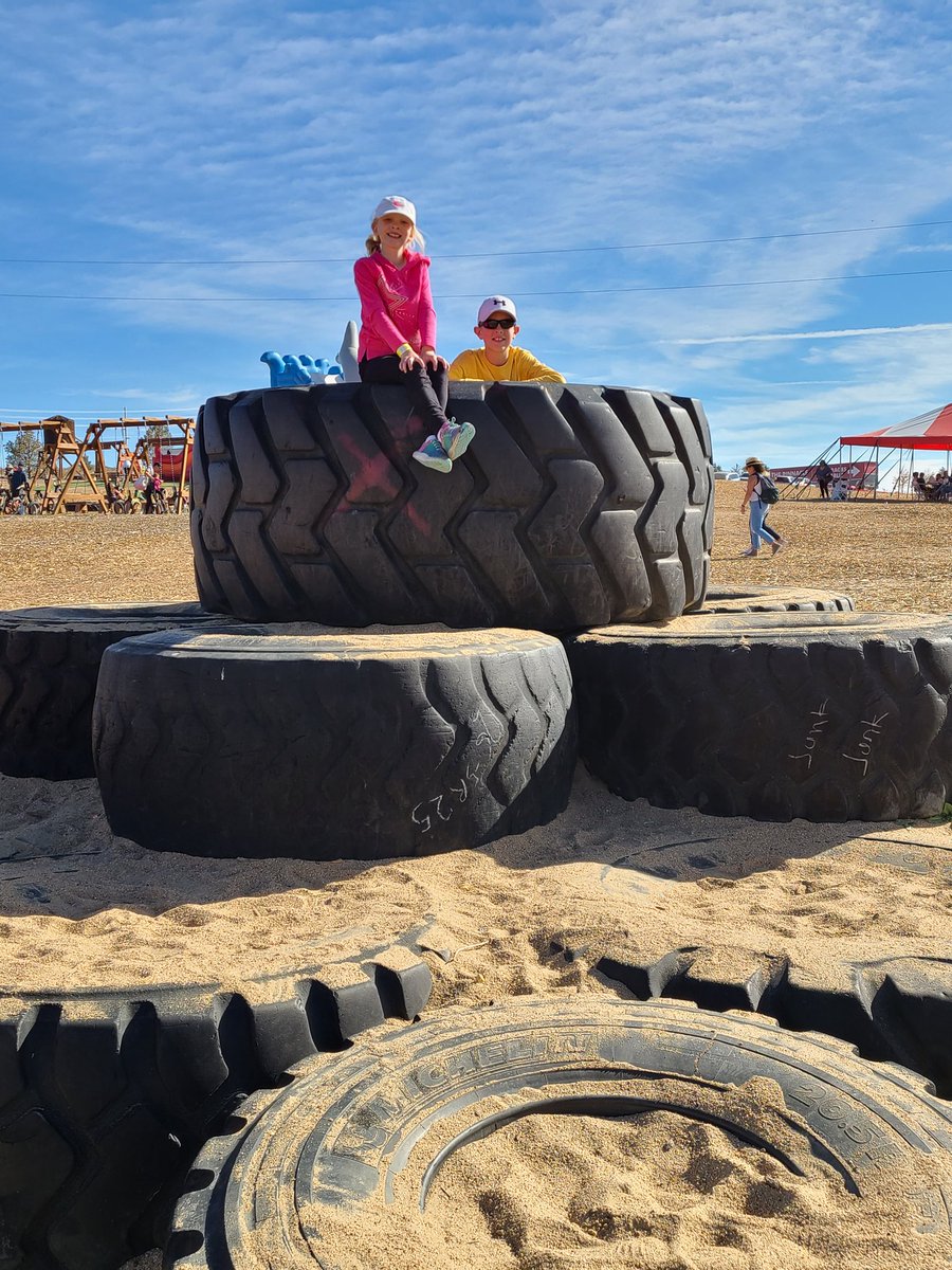 eacederberg tweet media