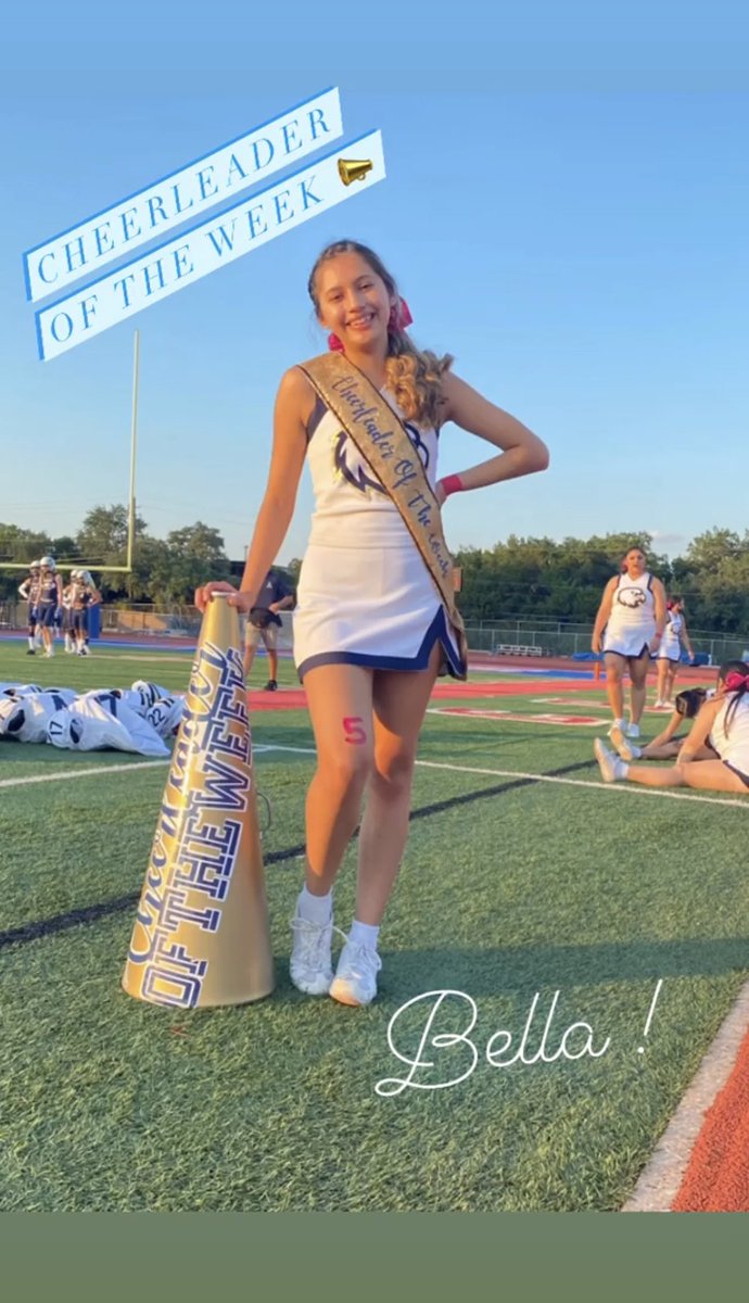 Our cheerleader of the week is 💓Ms. Bella💓